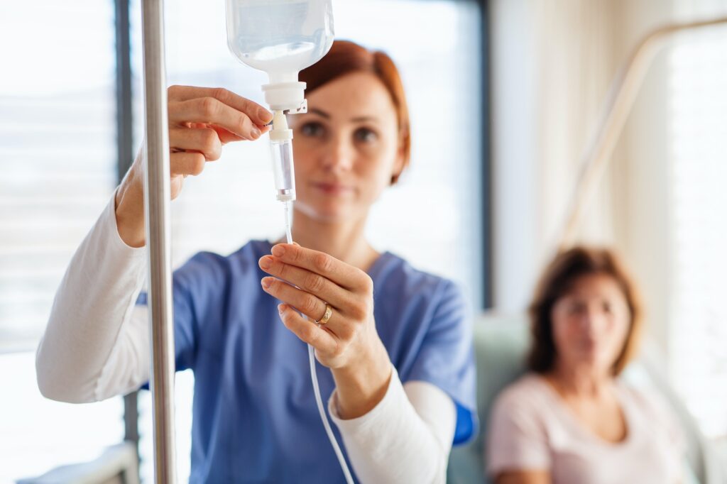 Combining IV Therapies Lung Cancer Treatment